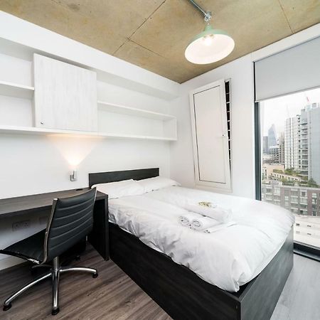 Hashtag Aldgate Campus Accommodation Лондон Экстерьер фото